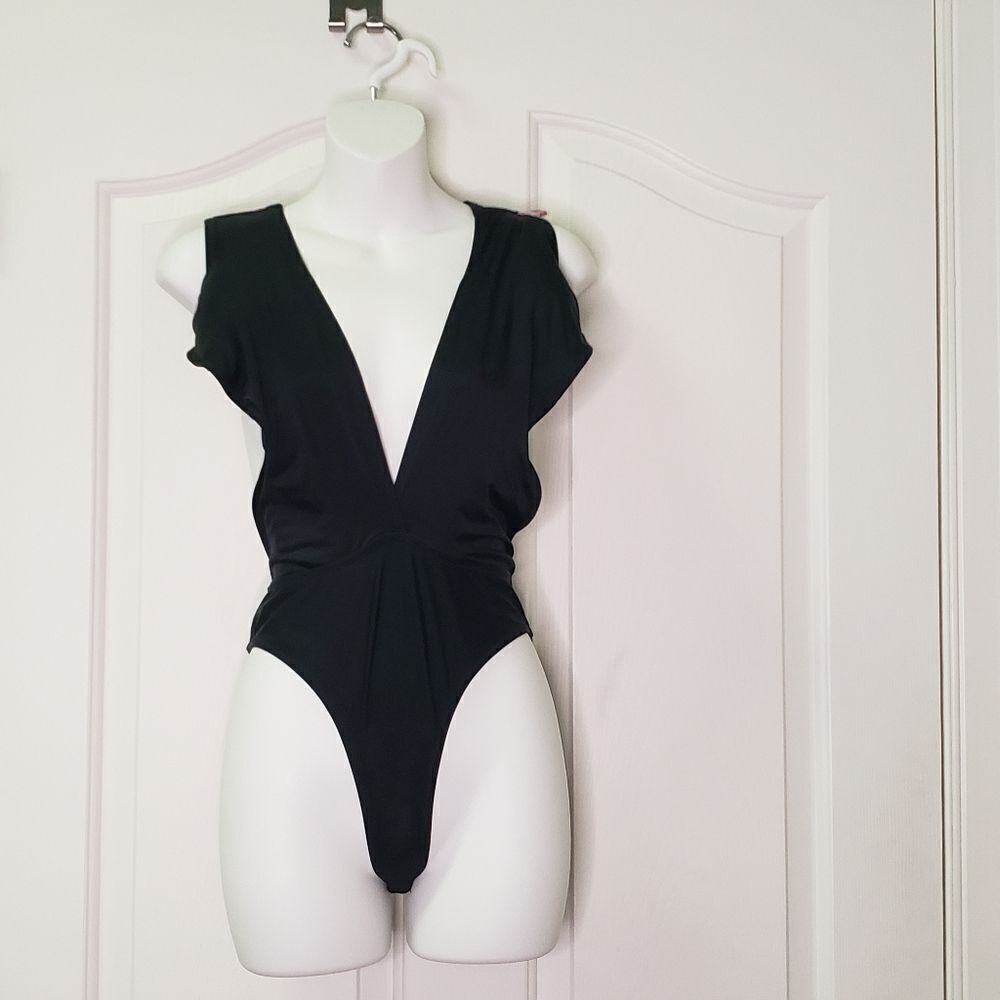 NWT Hilinker One Piece Swimsuit